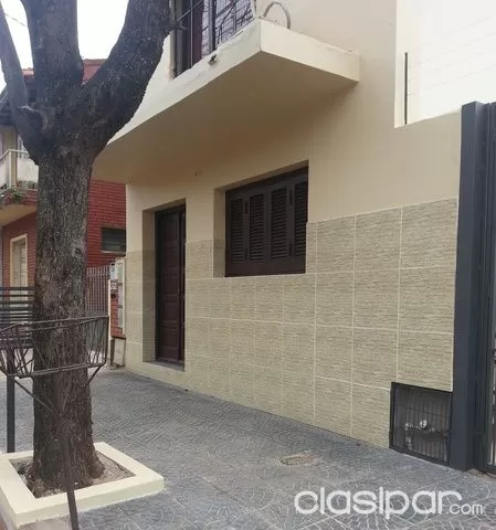 En calle Sajonia 173 c Gral Santos {Zona de la Barca} Bº Pinozá — foto 2
