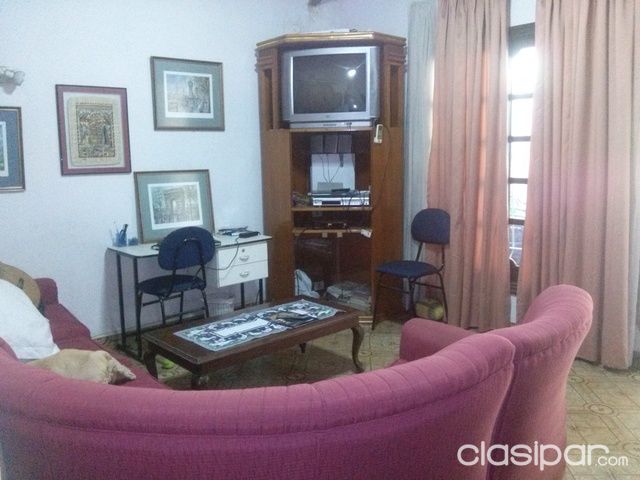 Vendo: Casa muy bien Ubicada-Barrio Los Laureles — foto 3