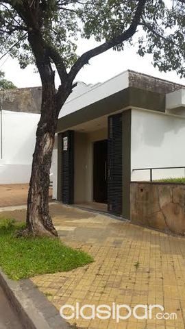 ALQUILO SALON COMERCIAL EN BARRIO JARA. UBICACION PREFERENCIAL! — foto 2