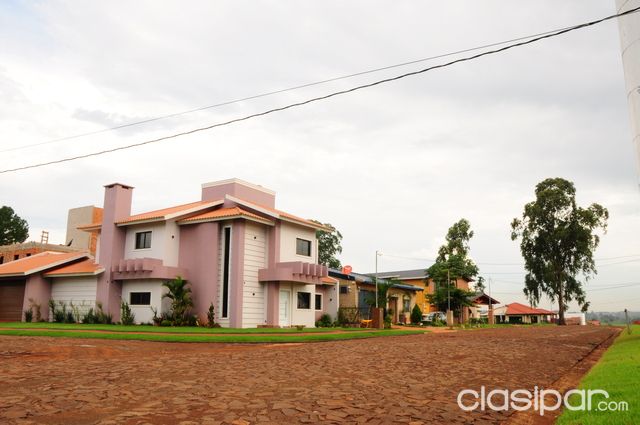 VENDO LOTES EN CIUDAD DEL ESTE (Se puede Financiar) — foto 2