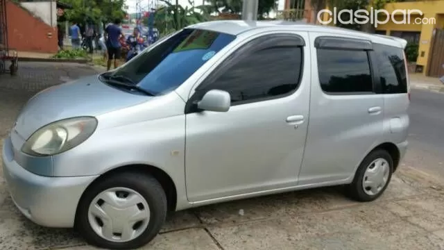 Toyota Funcargo Año 2002 — foto 2