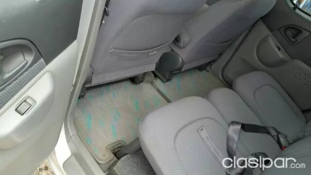 Toyota Funcargo Año 2002 — foto 5