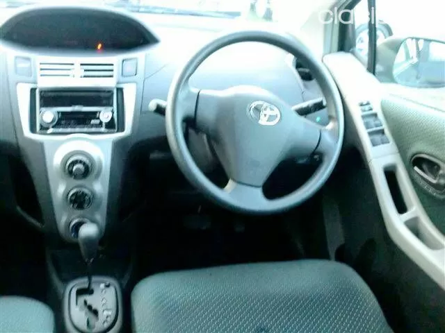 Toyota Vitz 2006 — foto 6