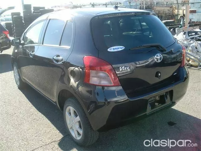 Toyota Vitz 2005 - foto 2