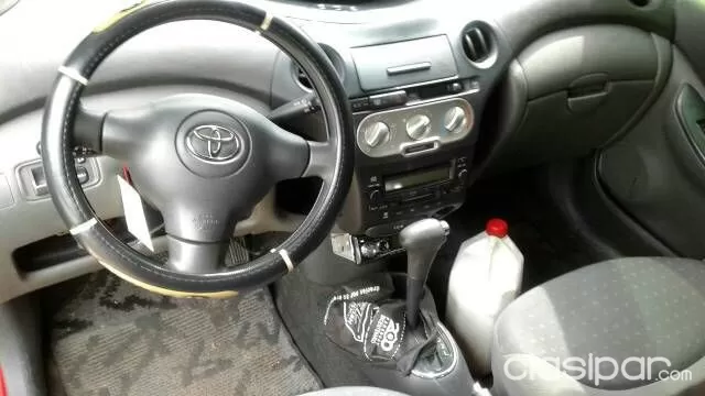 Toyota Vitz 2003 — foto 3
