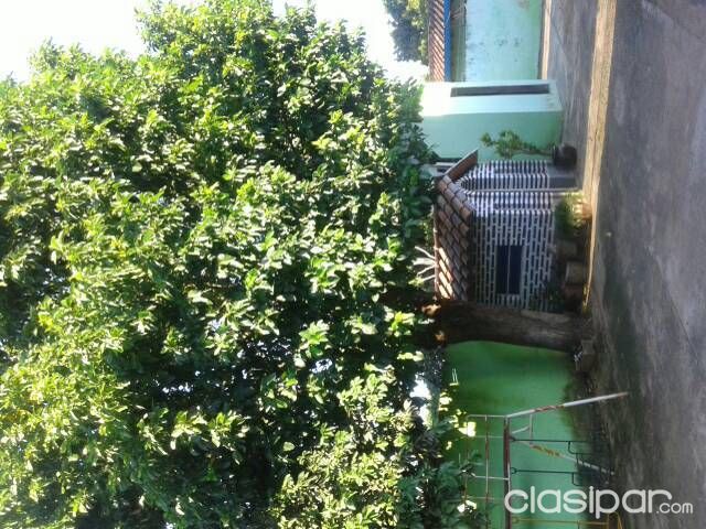 Casa en san Lorenzo con ferretería funcionando — foto 2