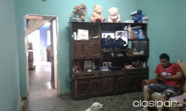 Casa en Luque 3er barrio La Encarnacion — foto 2