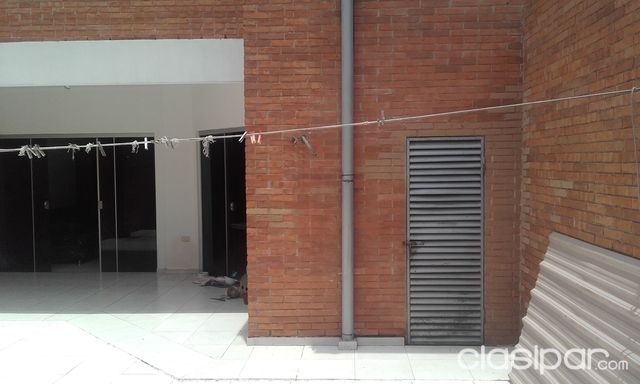 Hermoso Duplex en barrio Villa Aurelia proximo Municipalidad Asuncion — foto 2