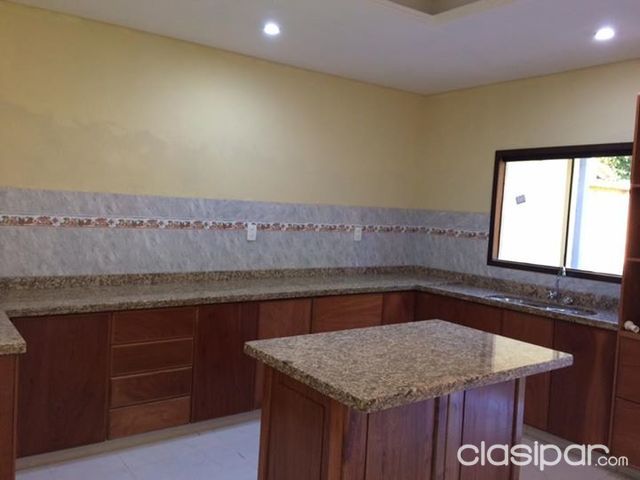 ALQUILO HERMOSA CASA ZONA VILLA AURELIA — foto 2