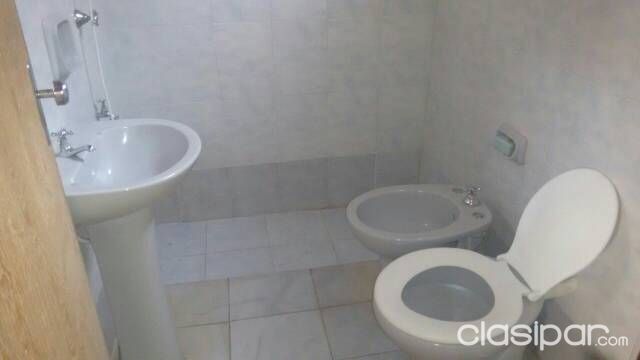 Bo San Isidro - Lambaré. Habitación grande 4x4 c Baño y Cocina p Pareja sin hijos y sin mascota. — foto 3