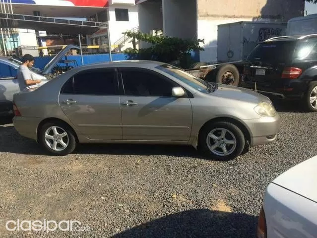 Toyota Corolla 2002 - foto 2