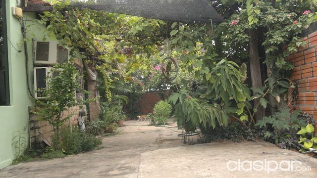 vendo casa inmediaciones conmebol — foto 3
