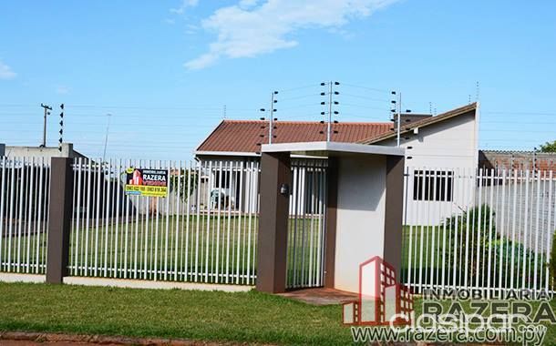 VENDO CASA DE MATERIAL COM 2 TERRENOS JUNTO — foto 2