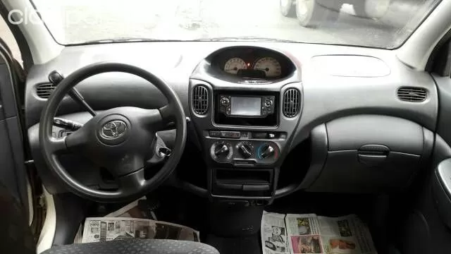Toyota Funcargo Año 2003 — foto 5