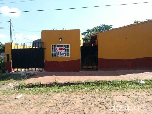 VENDO CASA TOTALMENTE AMURALLADO EN ÑEMBY A 200MTRS DEL COLEGIO KUARAHY — foto 3