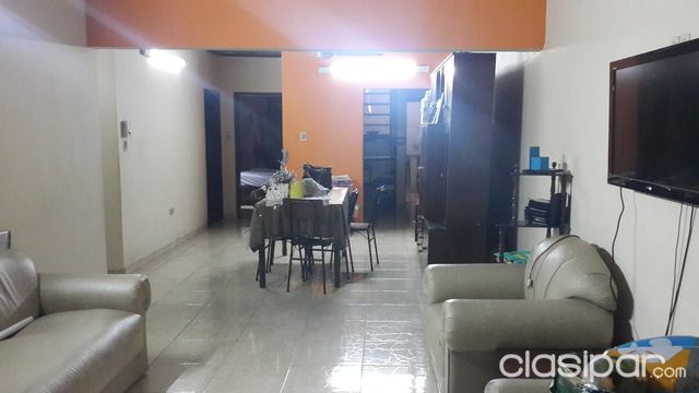 OFERTAAA!!!!VENDO CASA CON SALONES COMERCIALES Y DEPOSITO!!! EN EL CENTRO DE SAN LO REINO CALLE JULIA M.C. DE ESTIGARRIBIA — foto 3