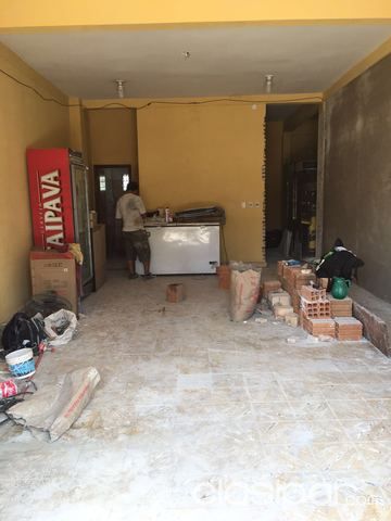 alquilo zona luque san lorenzo salon comercial sruta frente la disco la mexicana — foto 2