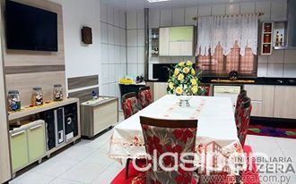 vendo esa casa de material bem localizada 2 cuadra do asfalto — foto 3