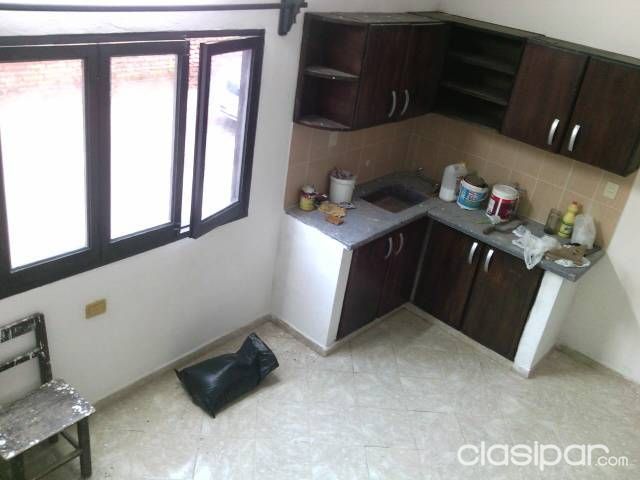 Departamento de 2dorm.baño.cocina comedor. 1.400.000 con estacionamiento — foto 2