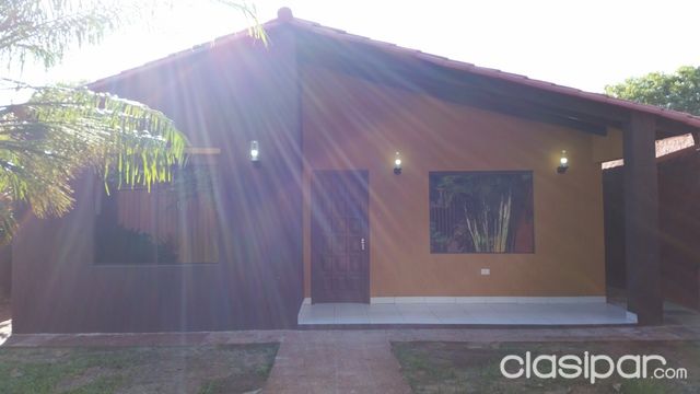HERMOSA CASA FAMILIAR EN MARIANO ROQUE — foto 3