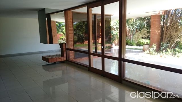 RESIDENCIA ZONA BANCO CENTRAL. B° LAS LOMAS — foto 2