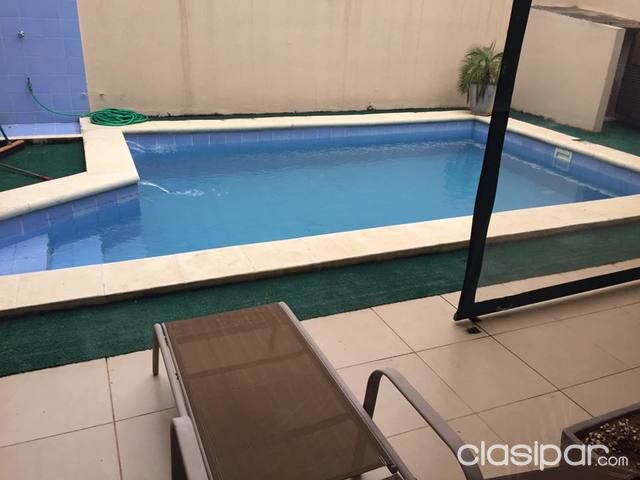 CASA PAREADA CON PISCINA ZONA CARMELITAS CENTER — foto 2