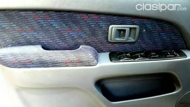Toyota Ist 1998 — foto 7