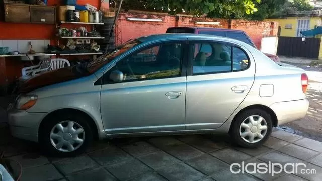 Toyota Platz 2001 - foto 2