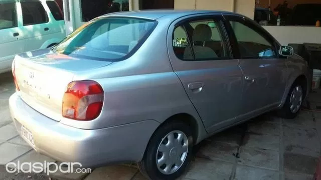 Toyota Platz 2001 — foto 3