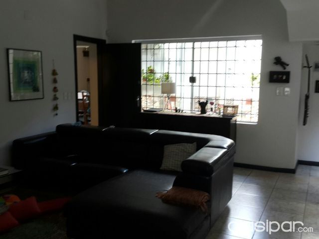 Dúplex en Barrio Mcal. Estigarribia - Asunción — foto 2