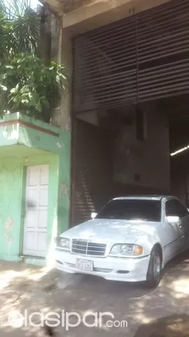 VENDO Tinglado de 360m para Taller o Depósito zona 33 Orientales barrio Bernardino Caballero!!! — foto 3