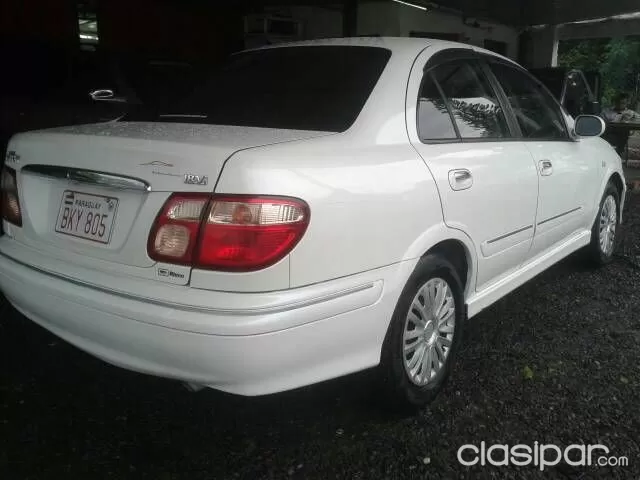 Nissan Silphy Blanco Perlado .Año 2002 — foto 3