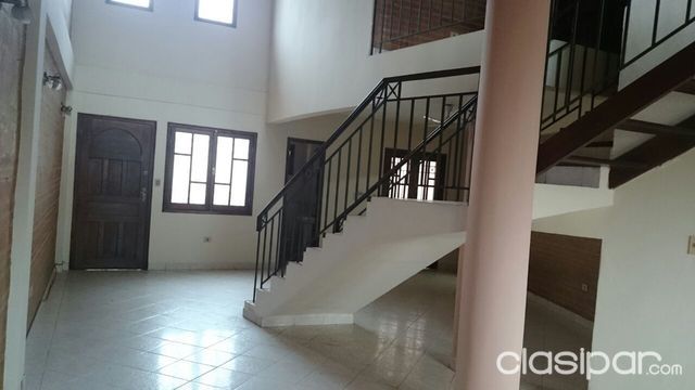 HERMOSA CASA ZONA UNIVERSIDAD AMERICANA — foto 2