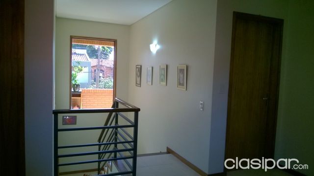 VENDO HERMOSO DUPLEX EN LUQUE — foto 3