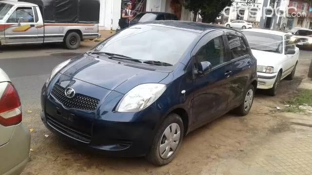 Toyota Vitz 2007 — foto 2