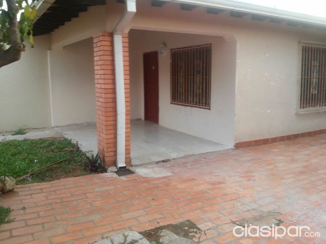Vendo en Oferta Casa en Lambare cerca del Colegio SEK — foto 2