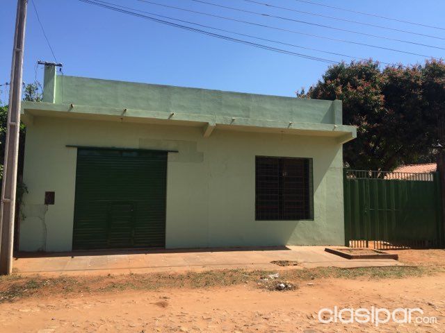 VENDO CASA CON SALÓN COMERCIAL ZONA REDUCTO SAN LORENZO — foto 2