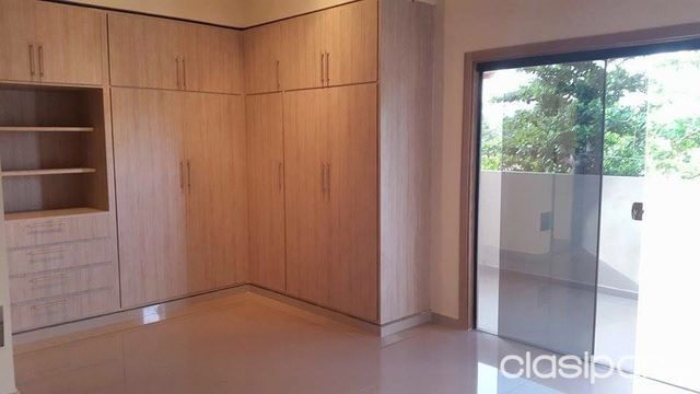 imponente residencia lujosa en el barrio manora — foto 2