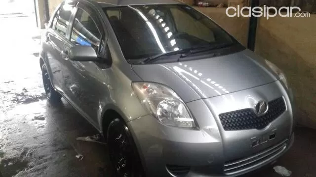 Toyota Vitz 2006 - foto 2