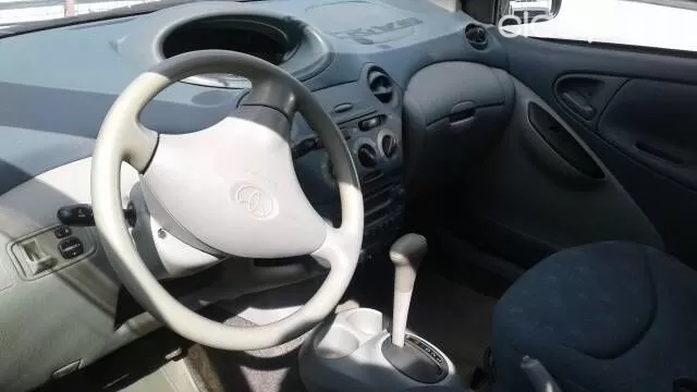 Toyota Vitz 2001 - foto 5