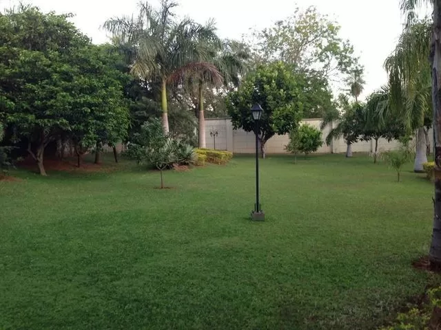 VENDO POR VIAJE! Hermosa Residencia Amoblada, zona Yatch y Golf Club. — foto 2