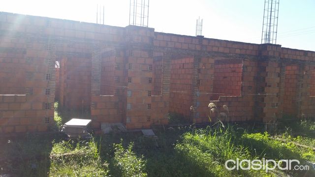 TERRENO CON OBRA SEMITERMINADA — foto 3