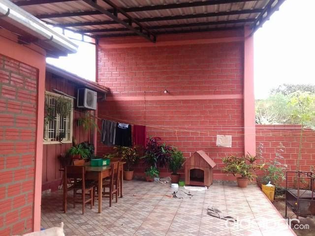 EN VENTA CASA HOHENAU A PASOS DEL PARQUE ECOLÓGICO — foto 3