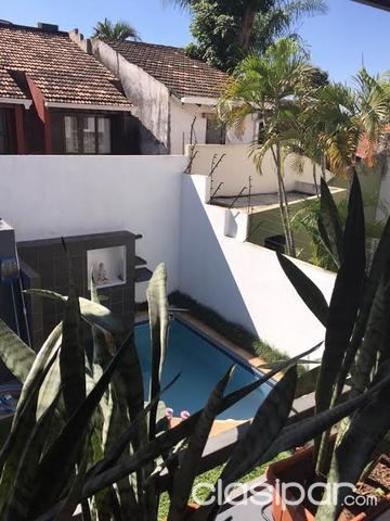 VENDO HERMOSA CASA PAREADA – ZONA MBURUCUYA — foto 3