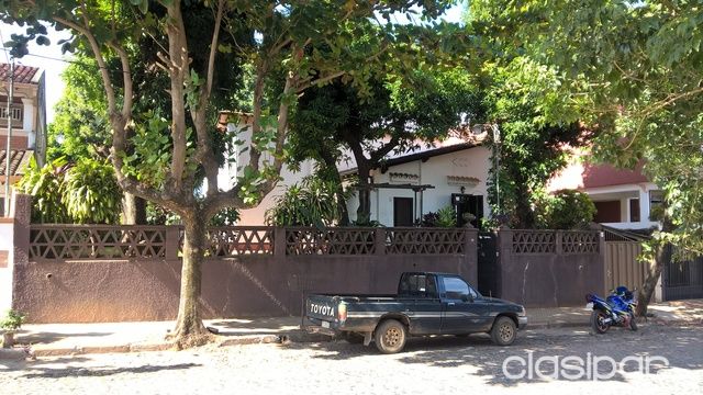 VENDO TERRENO 21x34 con casa y departamento. indep. PINOZA - para edificio deposito oficina vivienda — foto 2