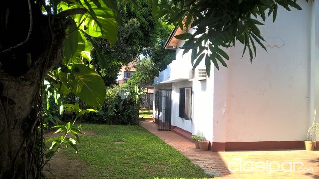 VENDO TERRENO 21x34 con casa y departamento. indep. PINOZA - para edificio deposito oficina vivienda — foto 3