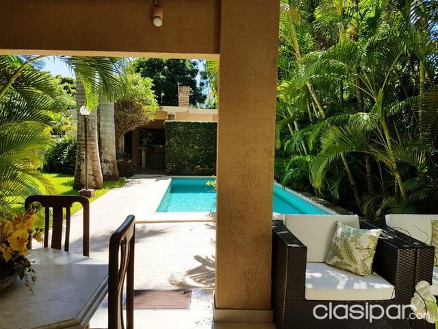Hermosa Residencia de dos plantas en Villa Aurelia. — foto 2