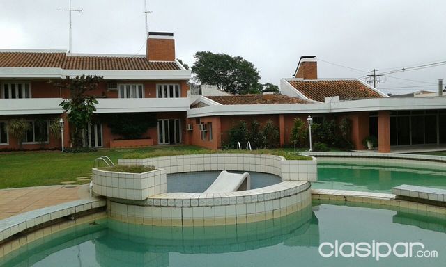 ALQUILO ESPECTACULAR CASA EN BARRIO CARMELITAS. IDEAL PARA EMPRESA. — foto 3