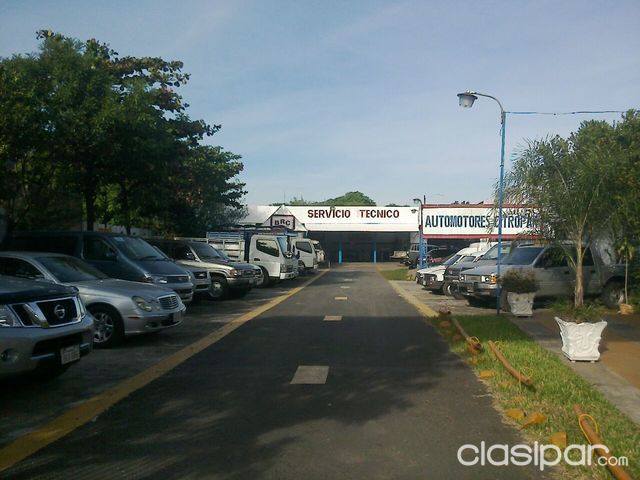 VENDO PROPIEDAD SOBRE AVDA E. AYALA ZONA COMERCIAL!! — foto 2