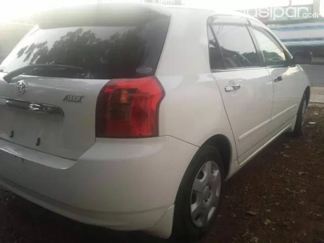 Toyota Allex 2001 — foto 7